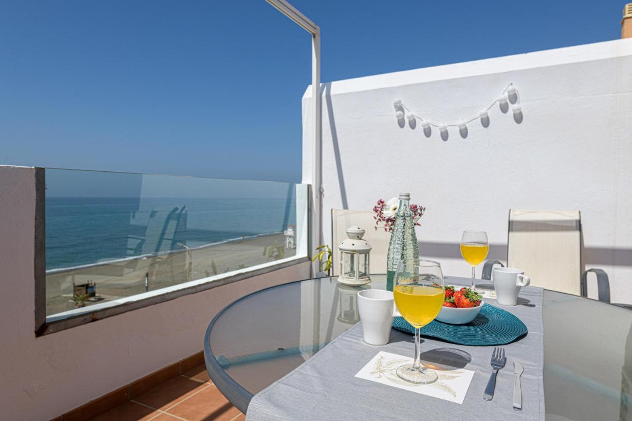 Wintowinrentals Amazing Front Sea View & Relax Torre de Benagalbon Extérieur photo
