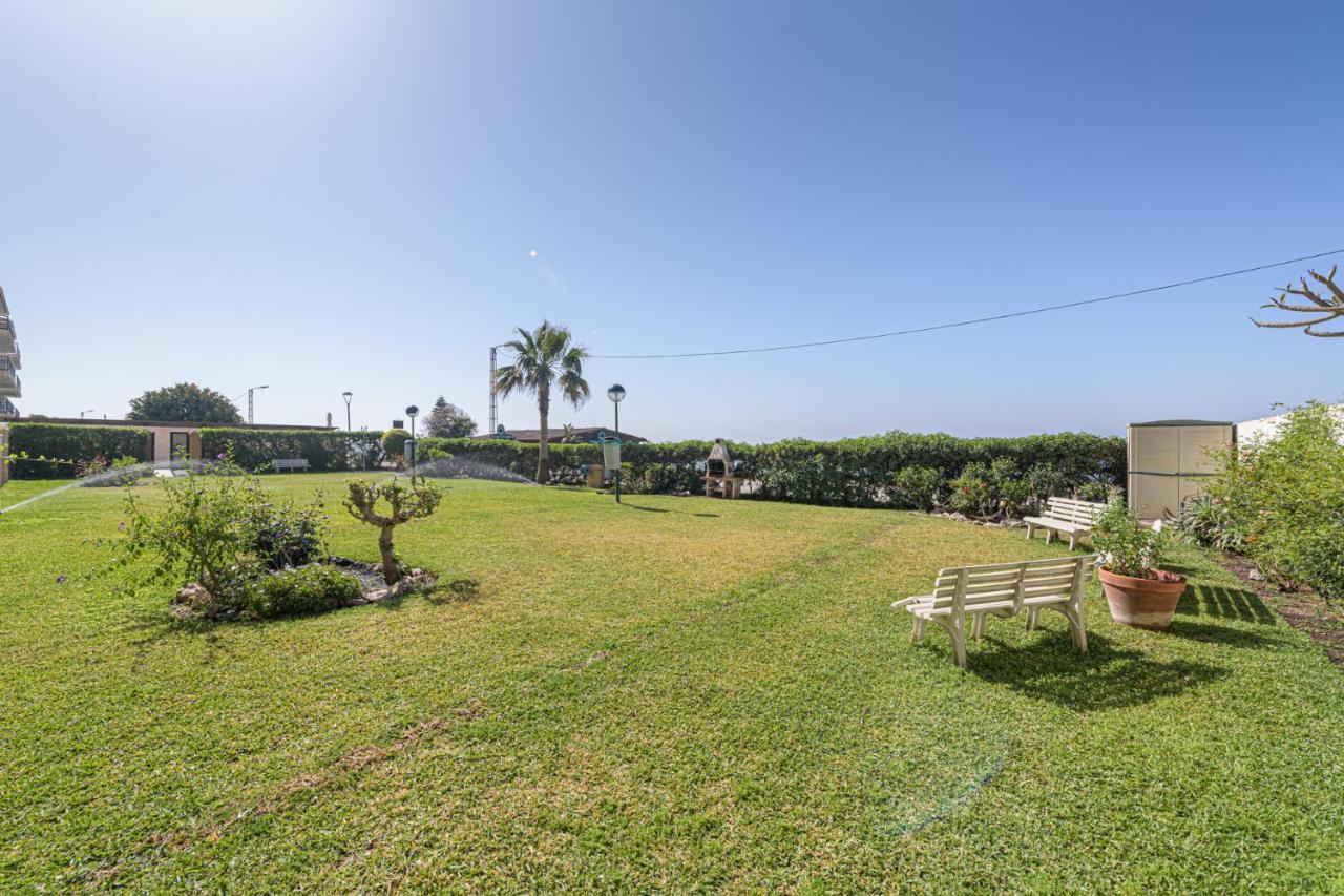 Wintowinrentals Amazing Front Sea View & Relax Torre de Benagalbon Extérieur photo